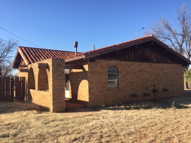 Land For Sale: 8020 Us Hwy 287, Childress, TX 79201